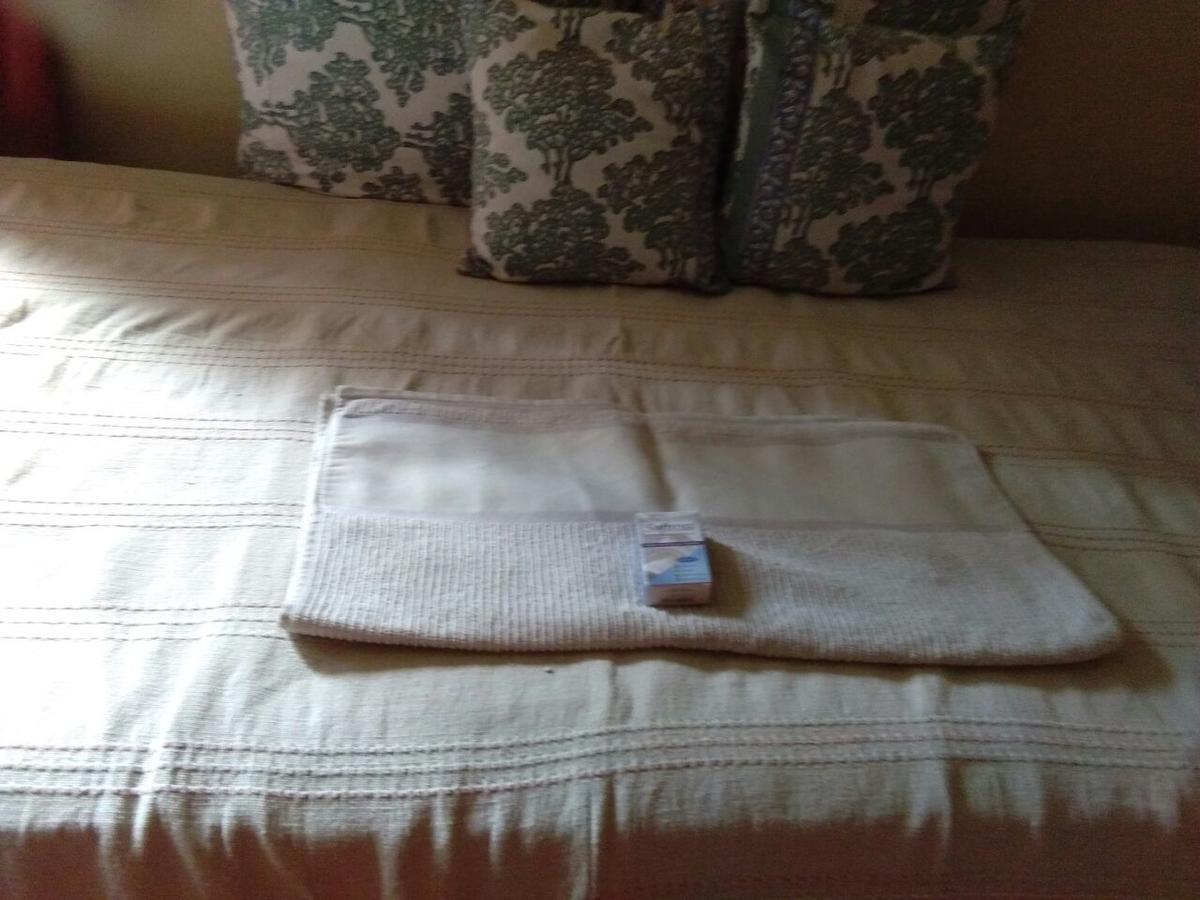 Bed and Breakfast Joy'S Nest Kalkutta Exterior foto